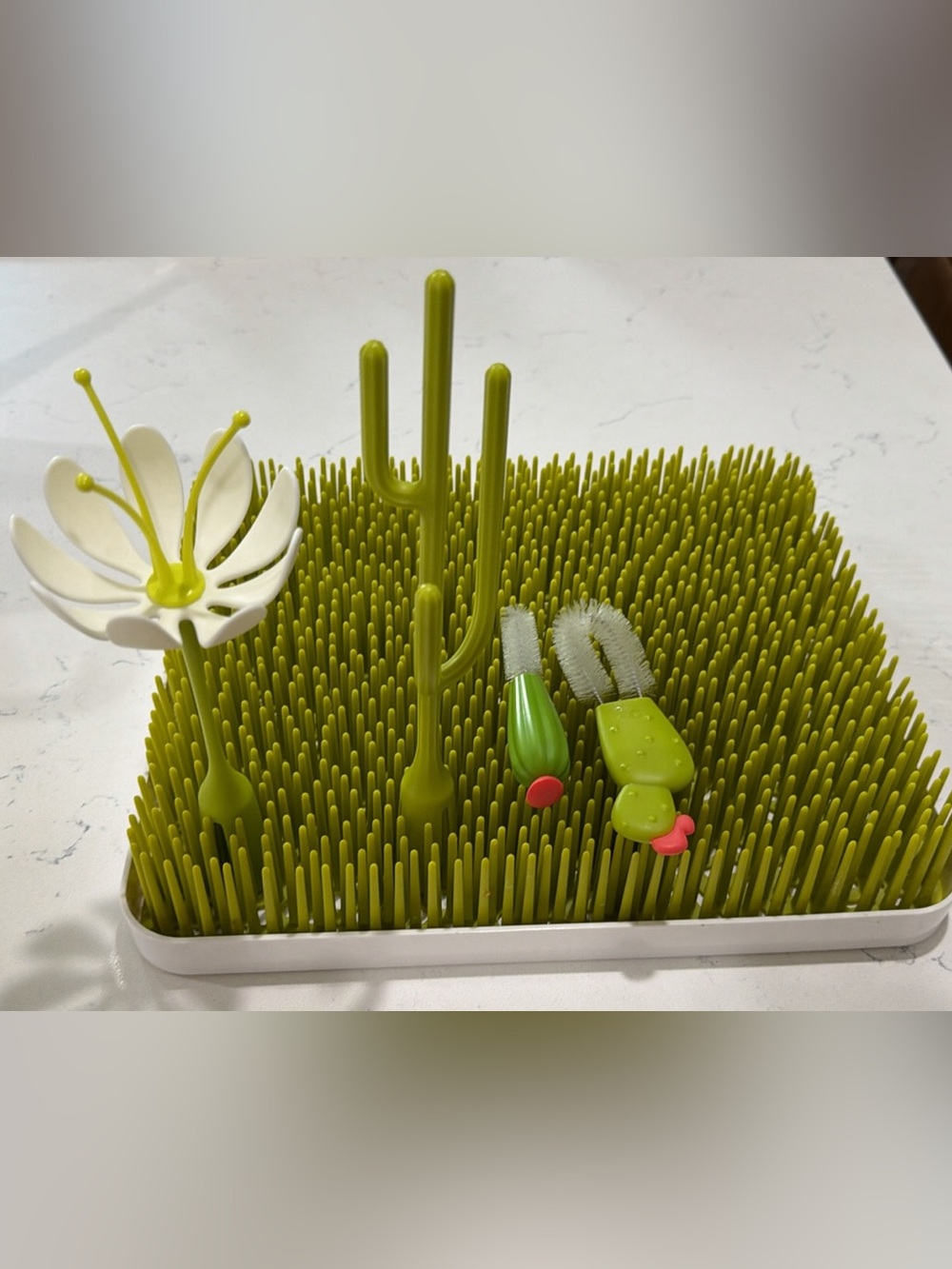 Boon Green Baby Bottle and Accessory Drying Rack with Flower Stem